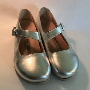 Birkenstock Silver Dress Shoes with Metallic Finish